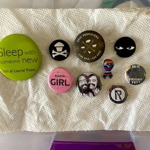 LOT of 9 Buttons